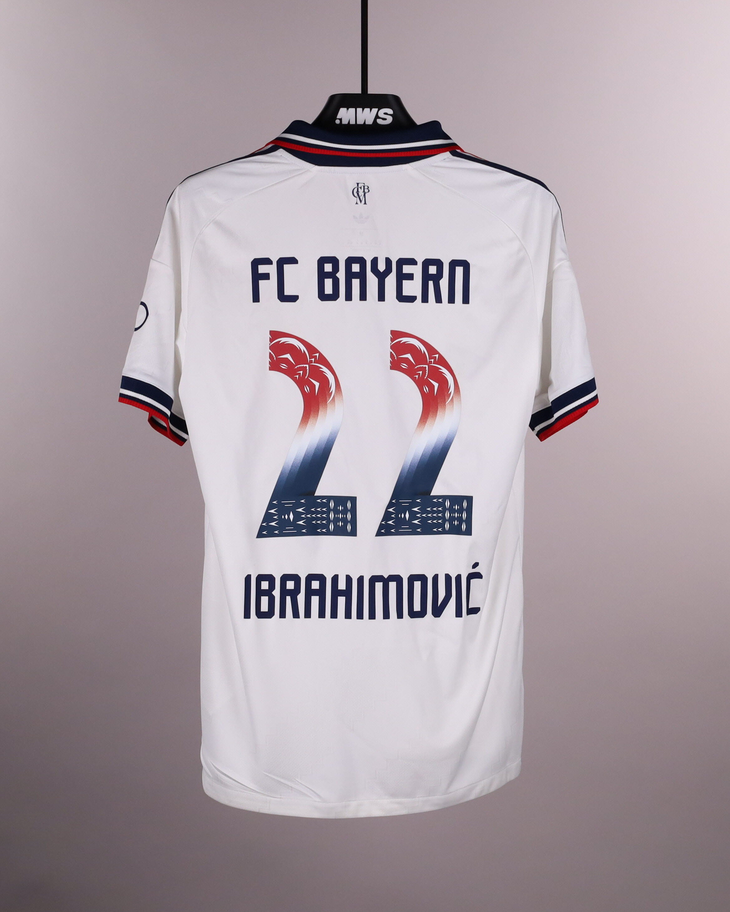 Arijon Ibrahimović FC Bayern München forması