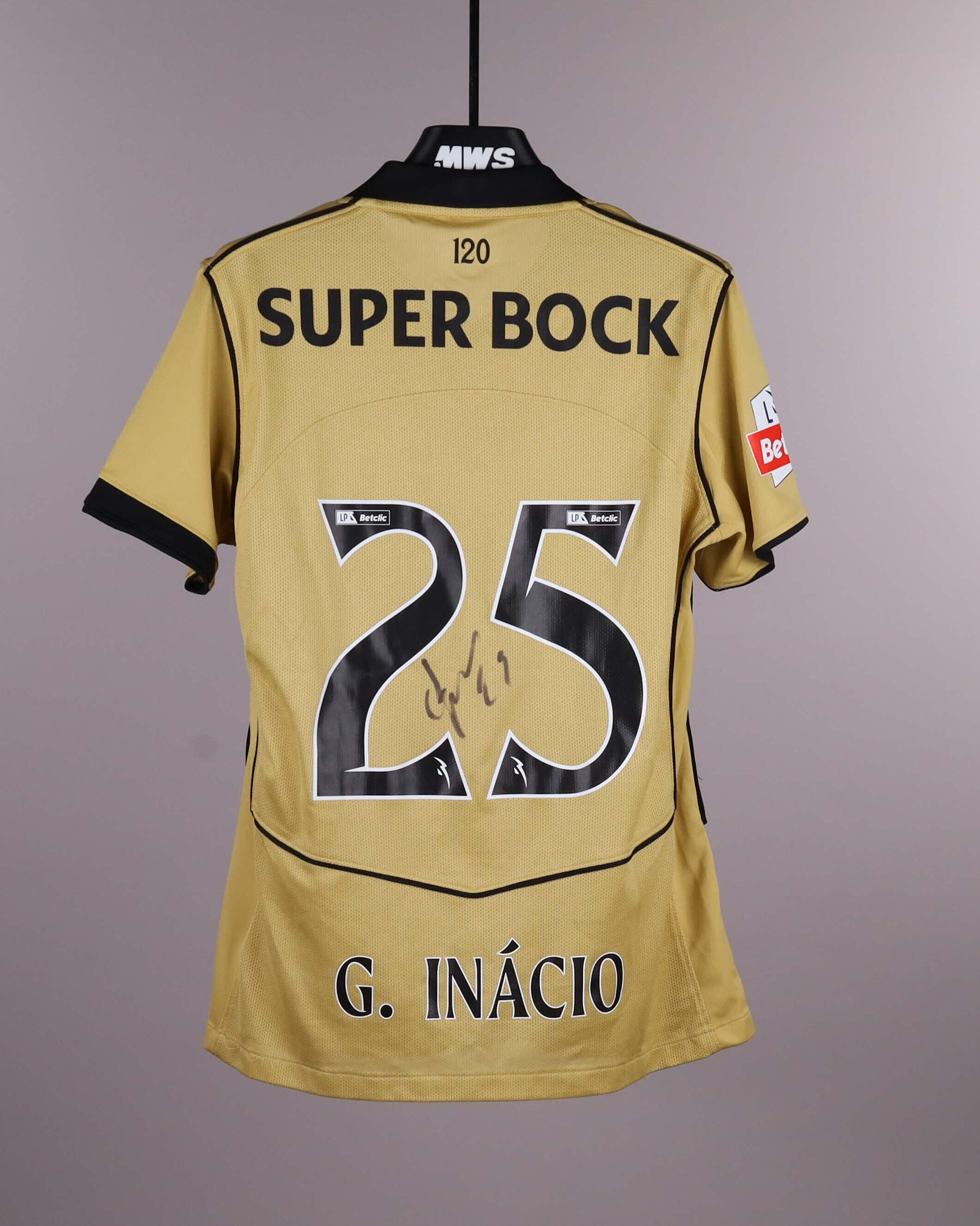 Gonçalo Inácio Sporting CP shirt