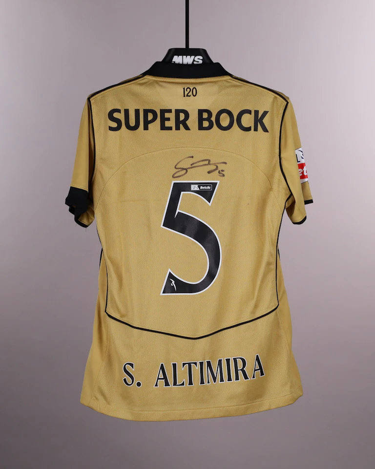 Sergi Altimira Sporting CP shirt