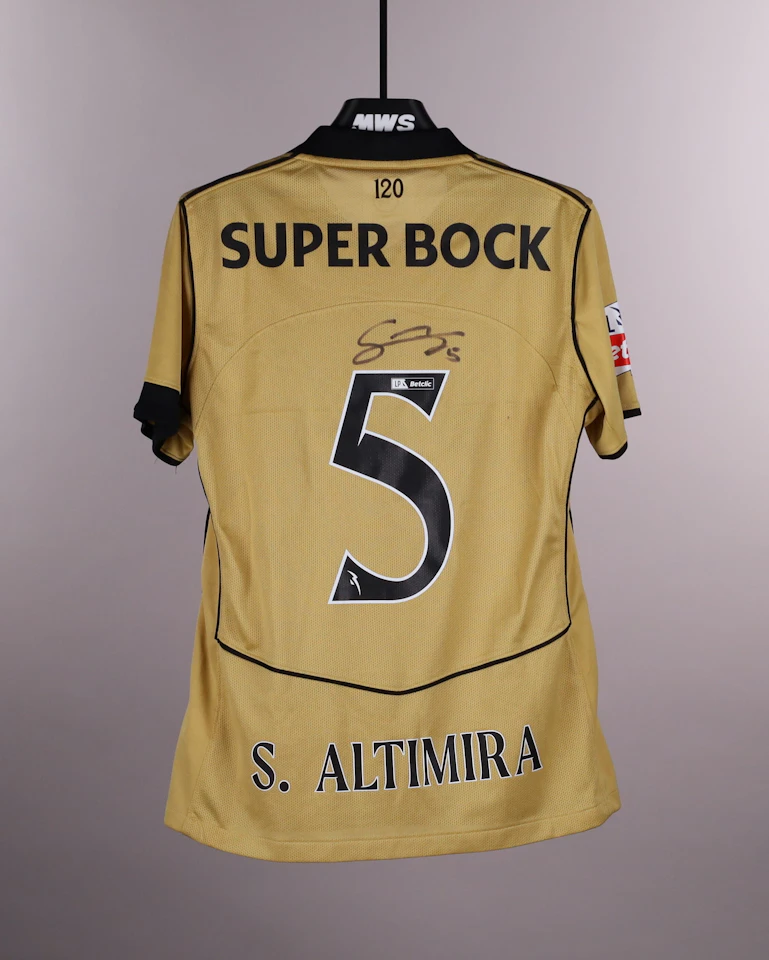 Sergi Altimira Sporting CP shirt