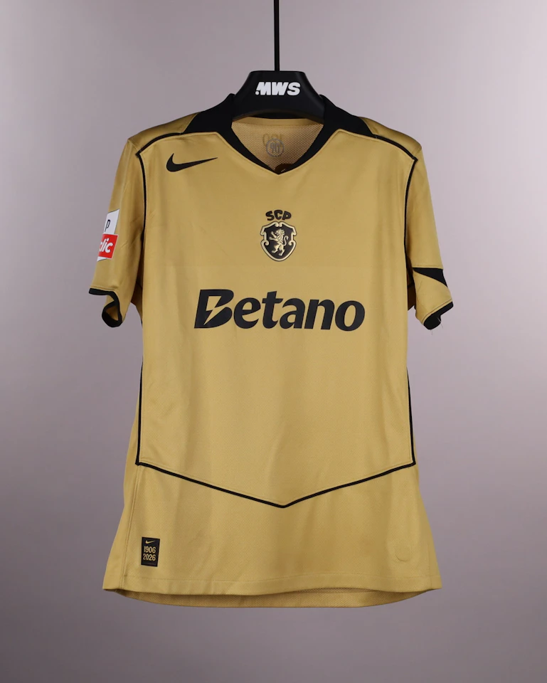 Sergi Altimira Sporting CP shirt