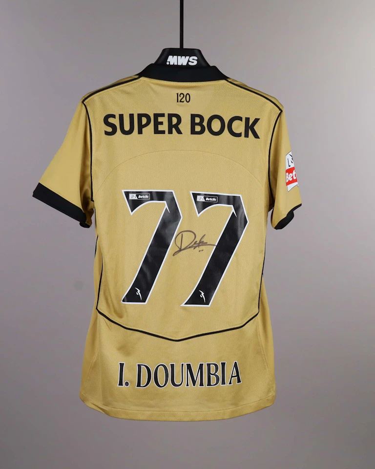 Issa Doumbia Sporting CP shirt