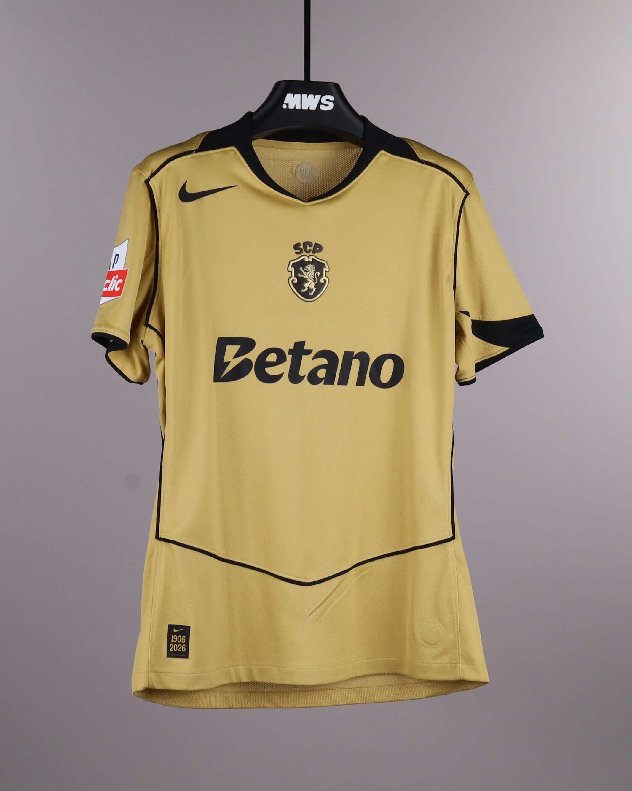 Issa Doumbia Sporting CP shirt