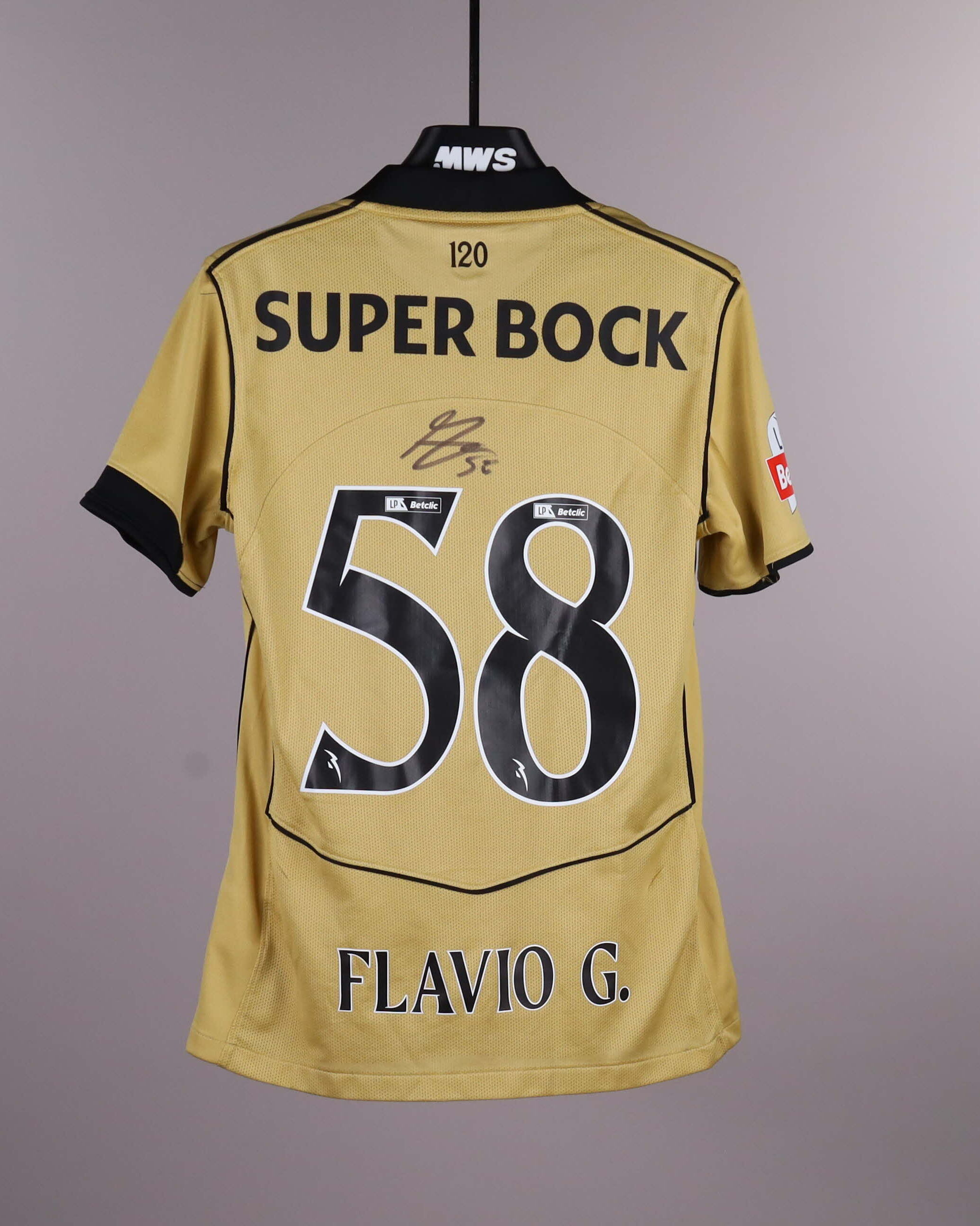 Flávio Gonçalves Sporting CP shirt
