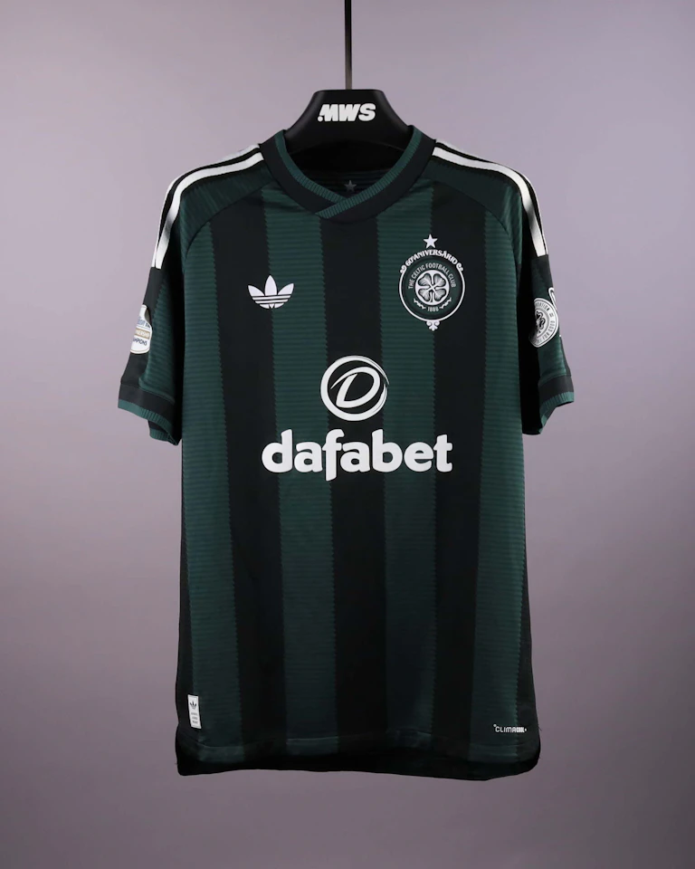 Arne Engels Celtic jersey