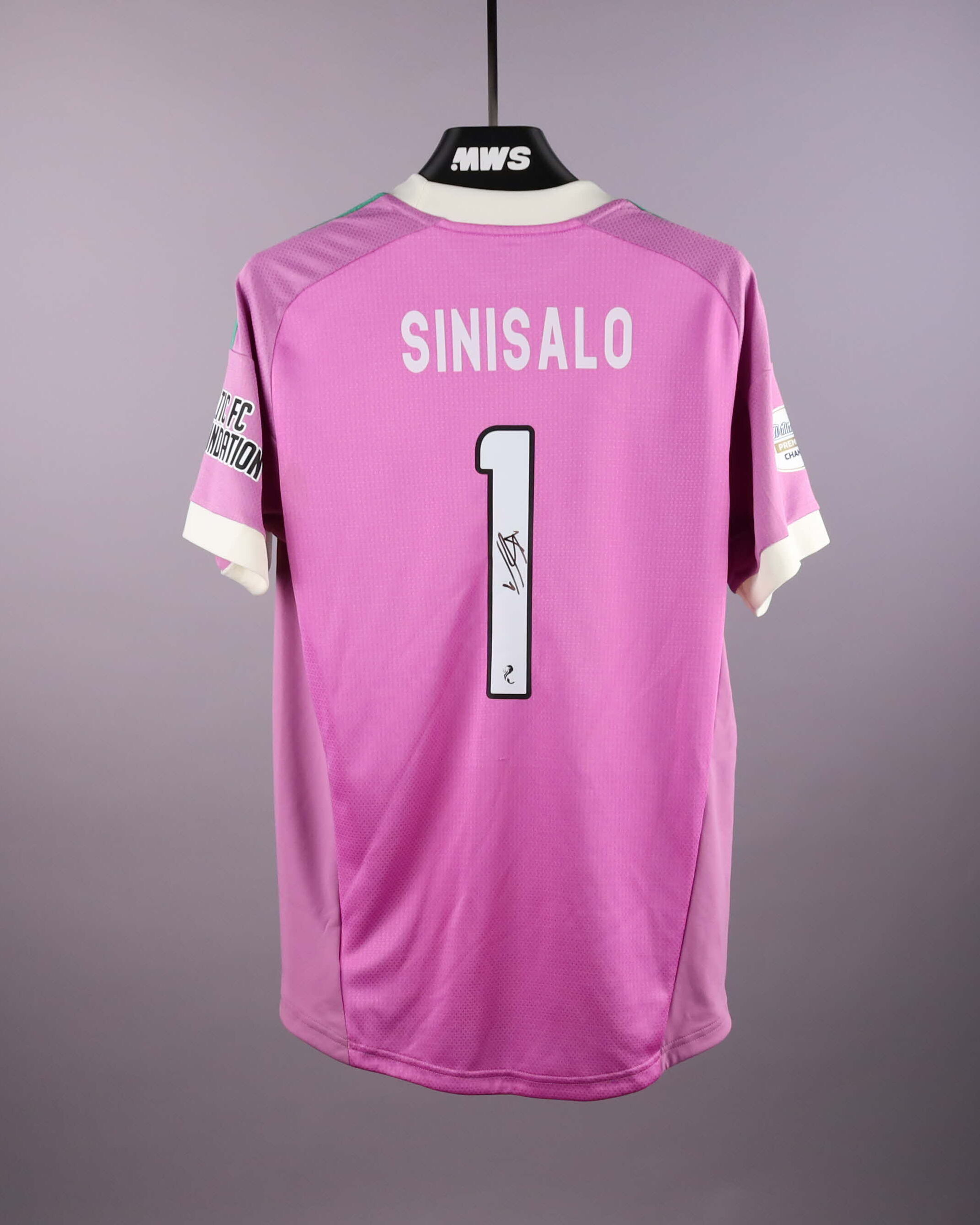 Viljani Sinisalo Celtic jersey