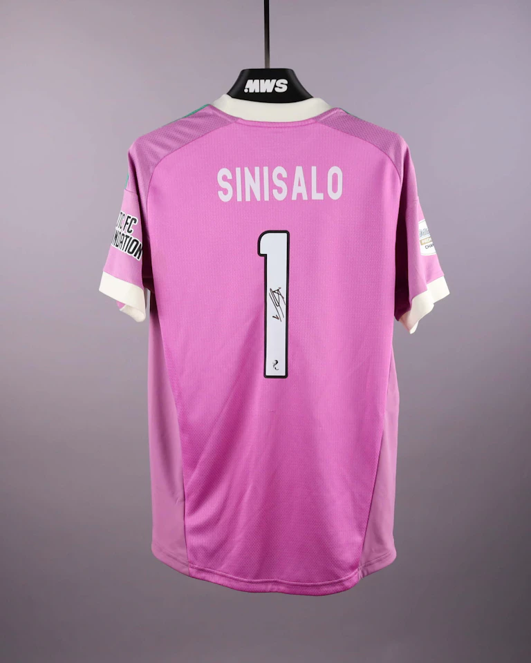 Viljani Sinisalo Celtic jersey