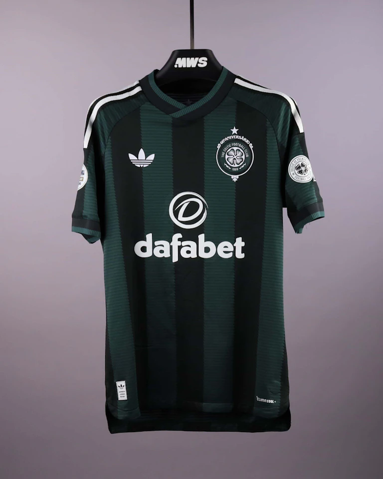 Kieran Tierney Celtic jersey