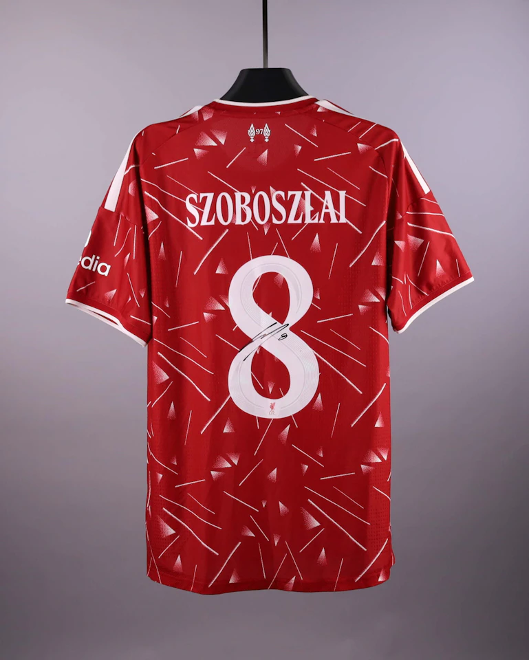 Dominik Szoboszlai Liverpool camisa.