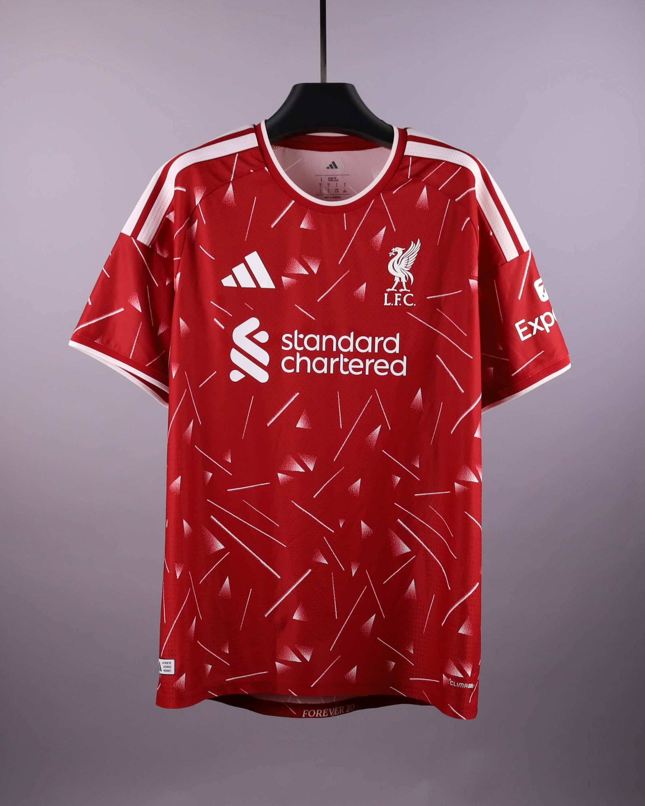 Dominik Szoboszlai Liverpool camisa.