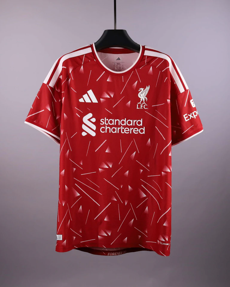 Dominik Szoboszlai Liverpool camisa.