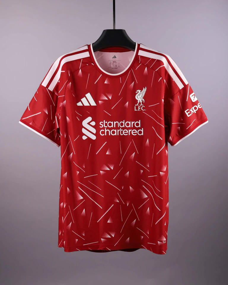 Ryan Gravenberch Liverpool camisa.
