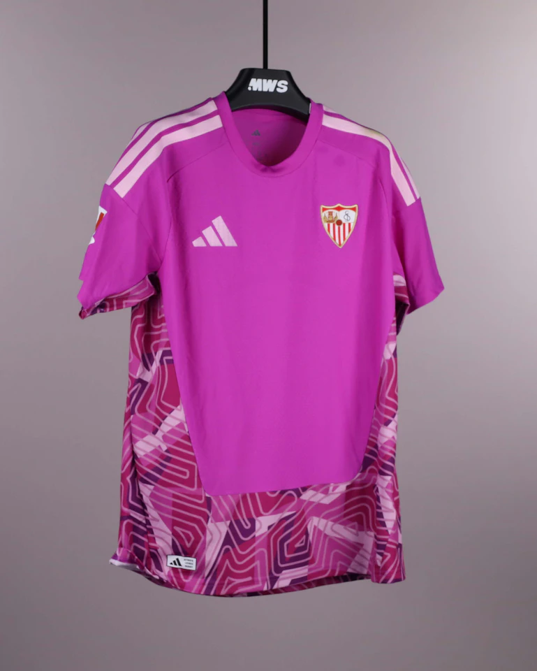 Odysseas Vlachodimos Sevilla FC shirt