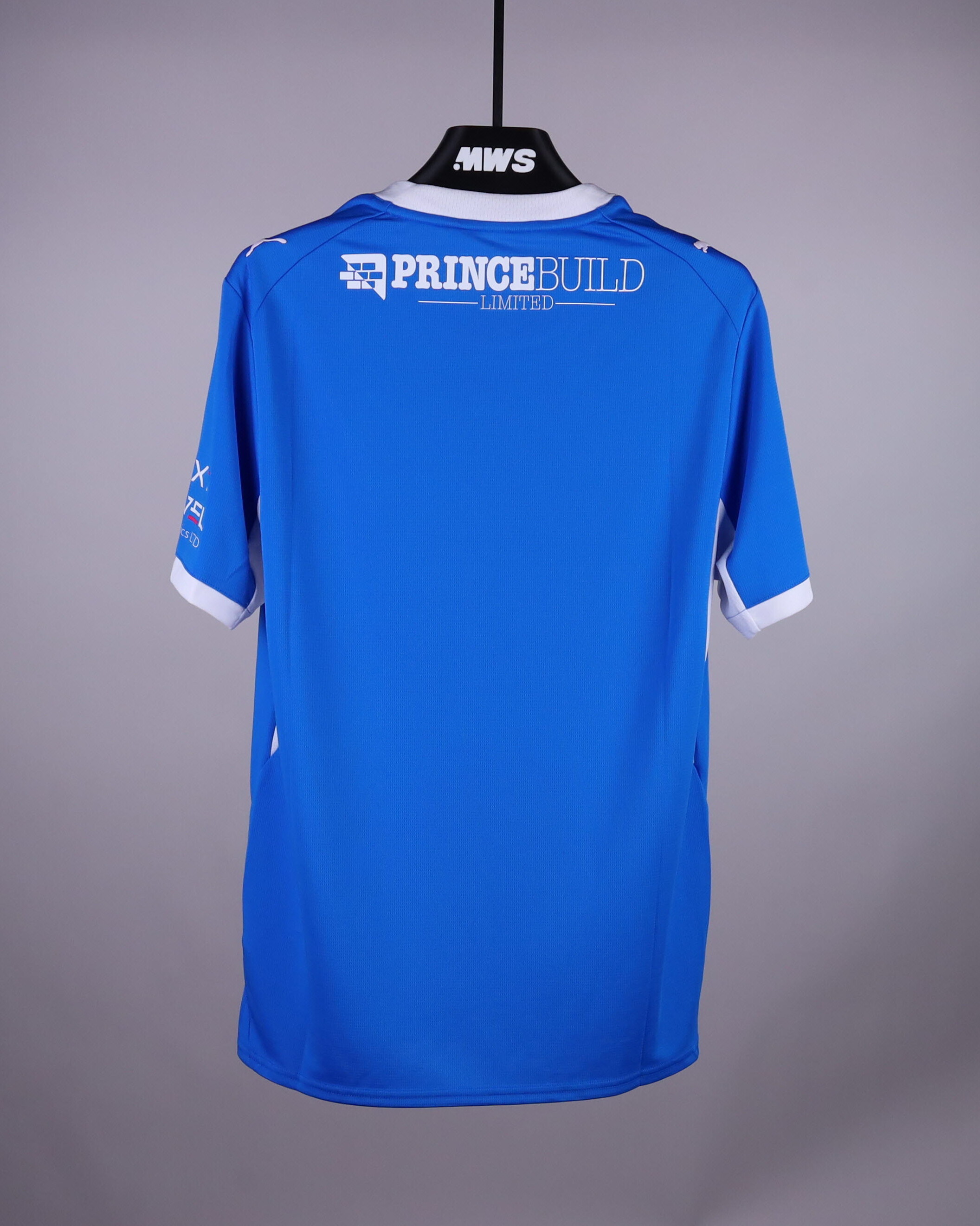 Squad Signed Shirt - 1