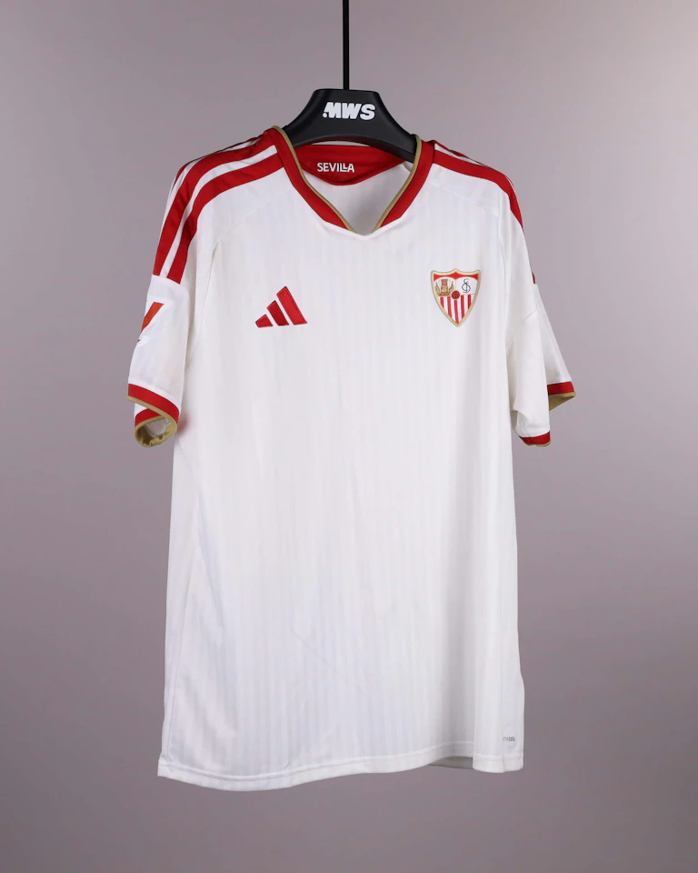 Lucien Agoumé Sevilla FC shirt