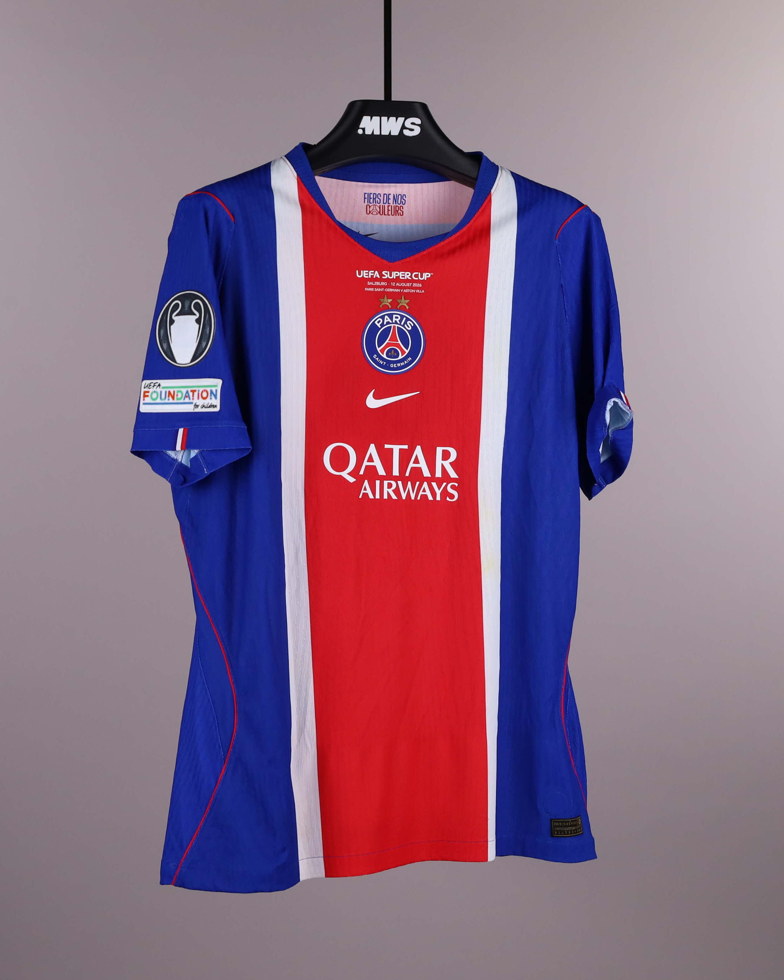 Achraf Hakimi Paris Saint-Germain shirt