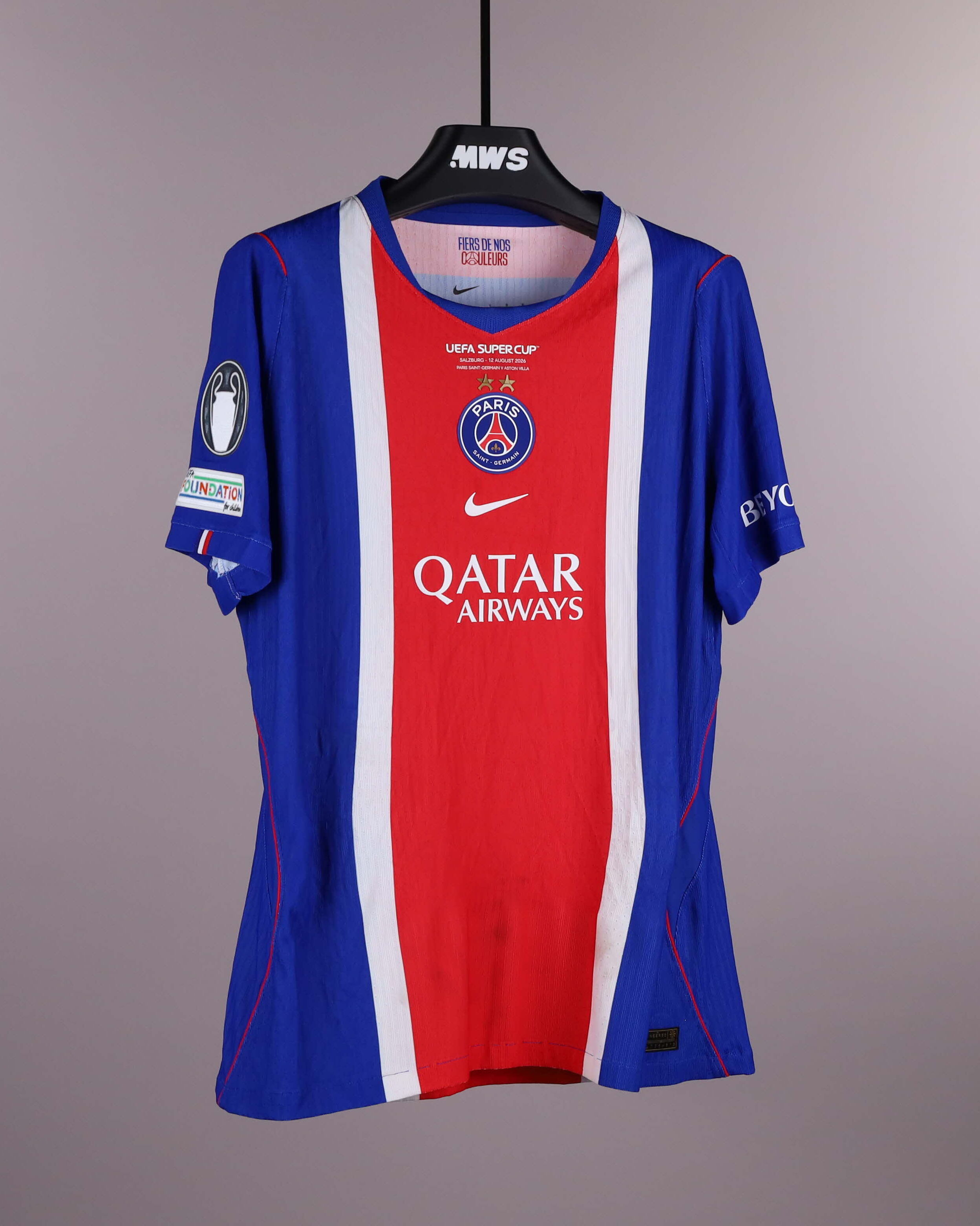 Nuno Mendes Paris Saint-Germain shirt