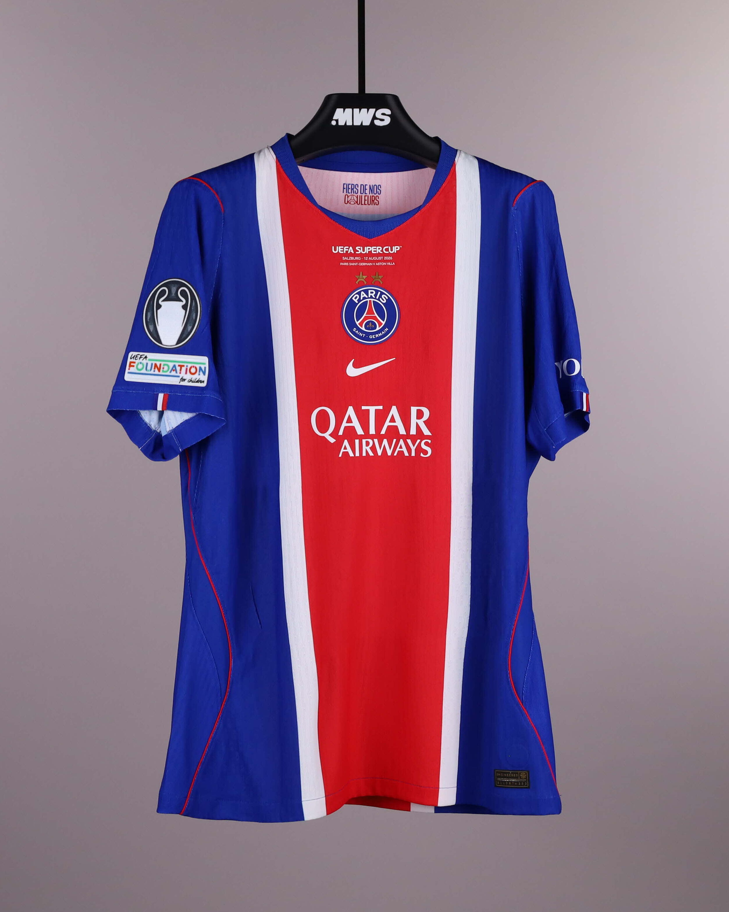 Bradley Barcola Paris Saint-Germain shirt
