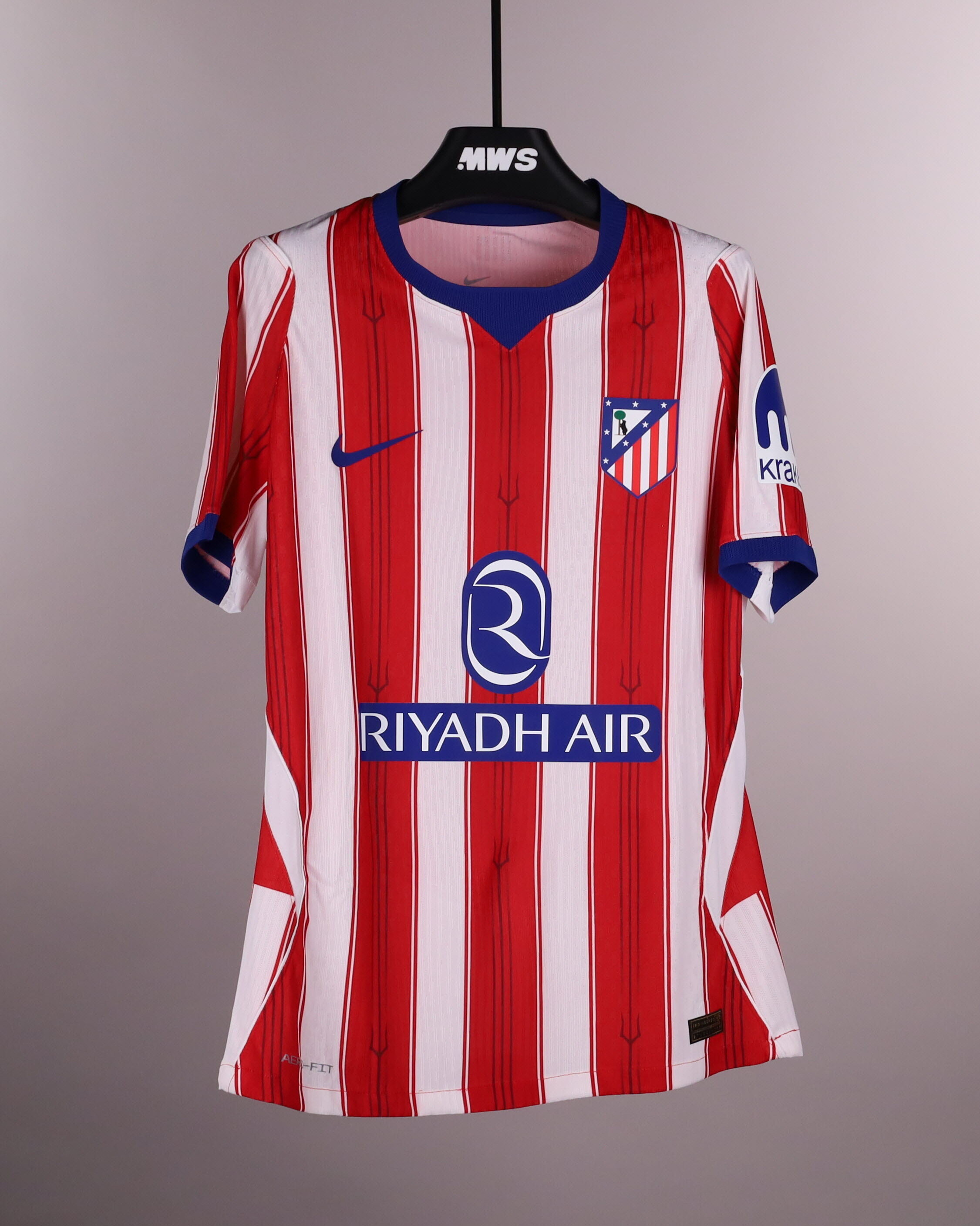 Kang-In Lee 이강인 Atlético de Madrid shirt