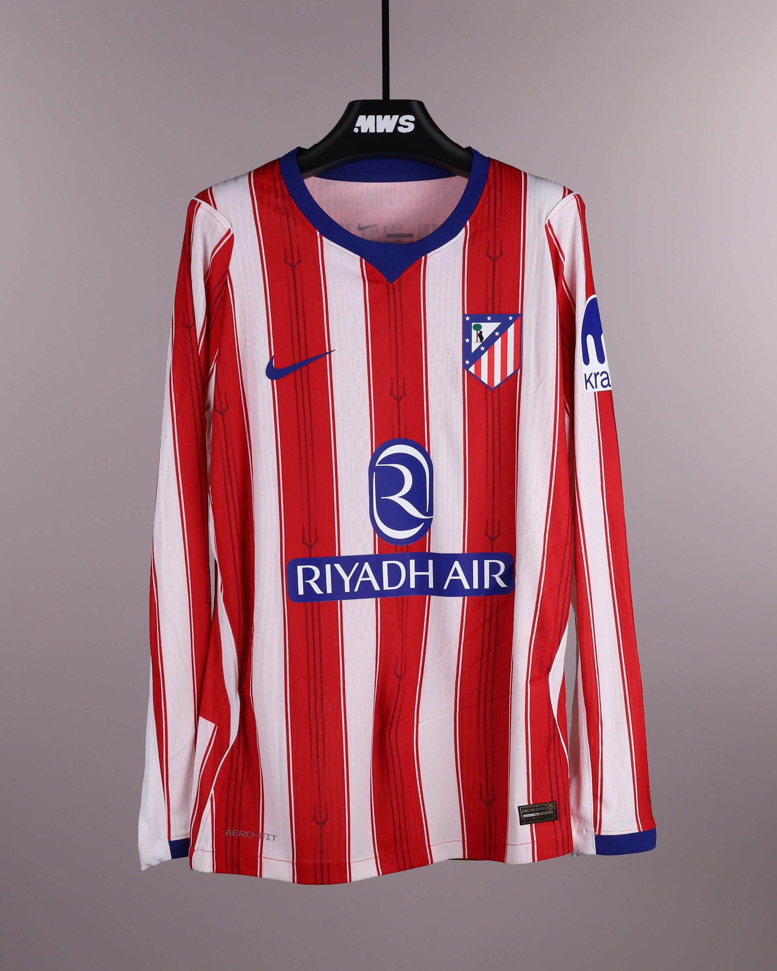 Morten Hjulmand Atlético de Madrid shirt