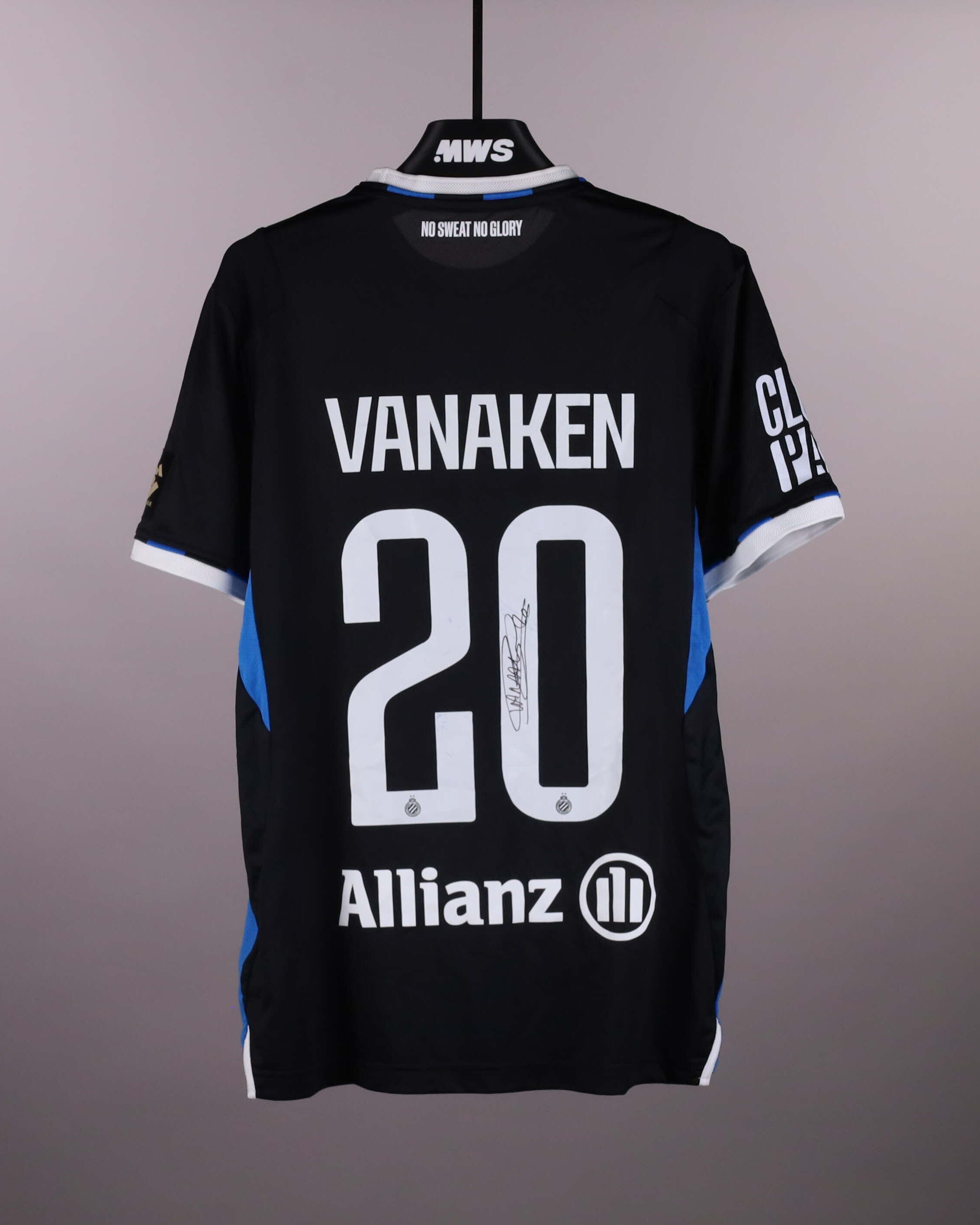 Hans Vanaken Club Brugge shirt