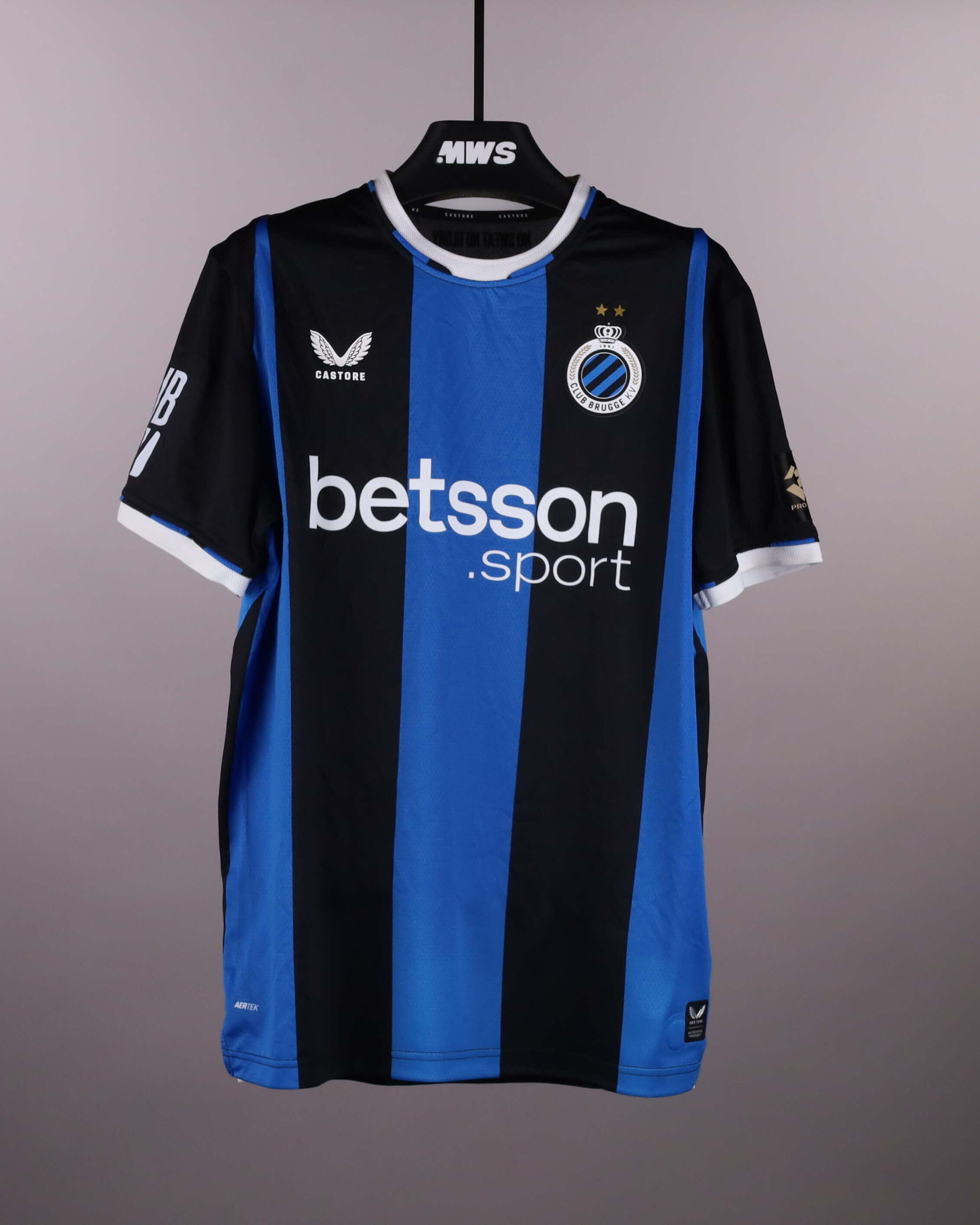 Hans Vanaken Club Brugge shirt