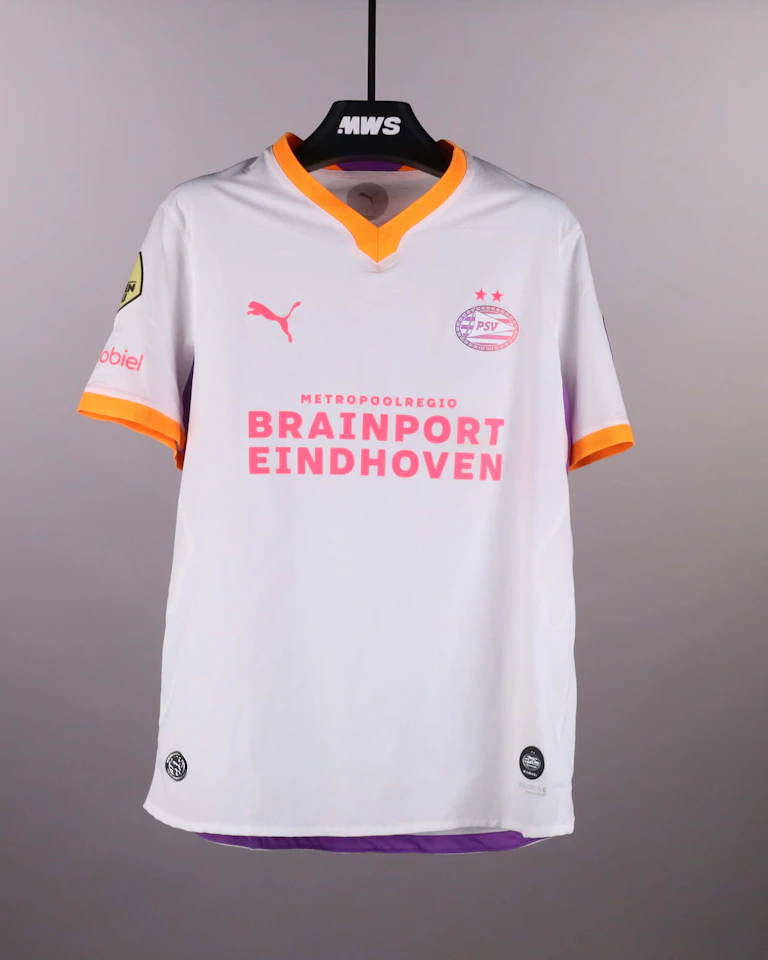 PSV 팀의 Sven Mijnans 셔츠