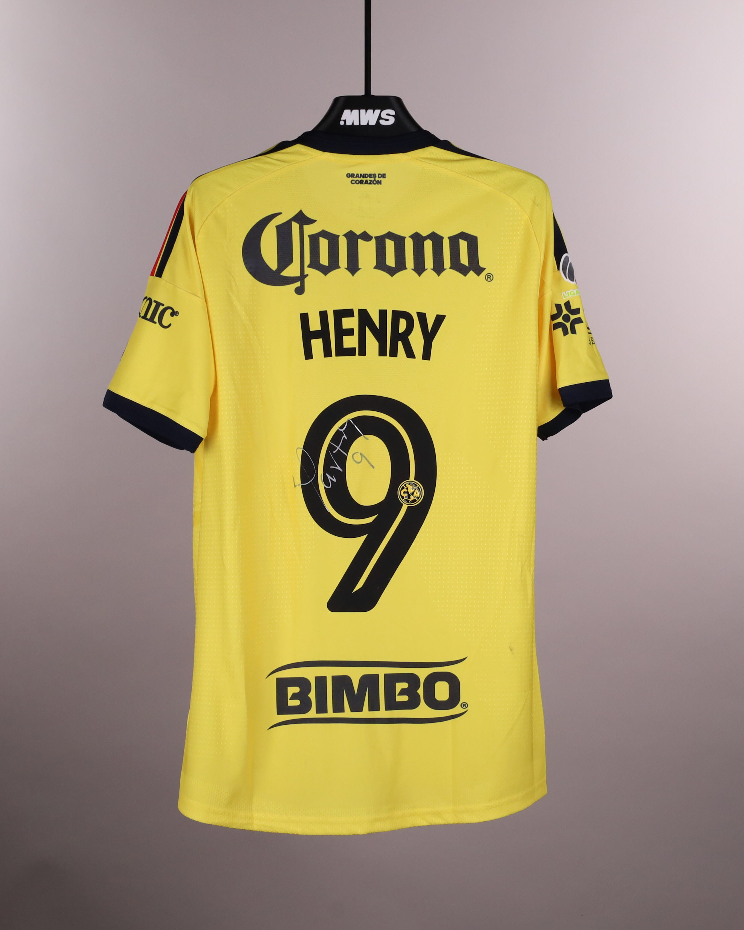 Henry Martín Club América jersey