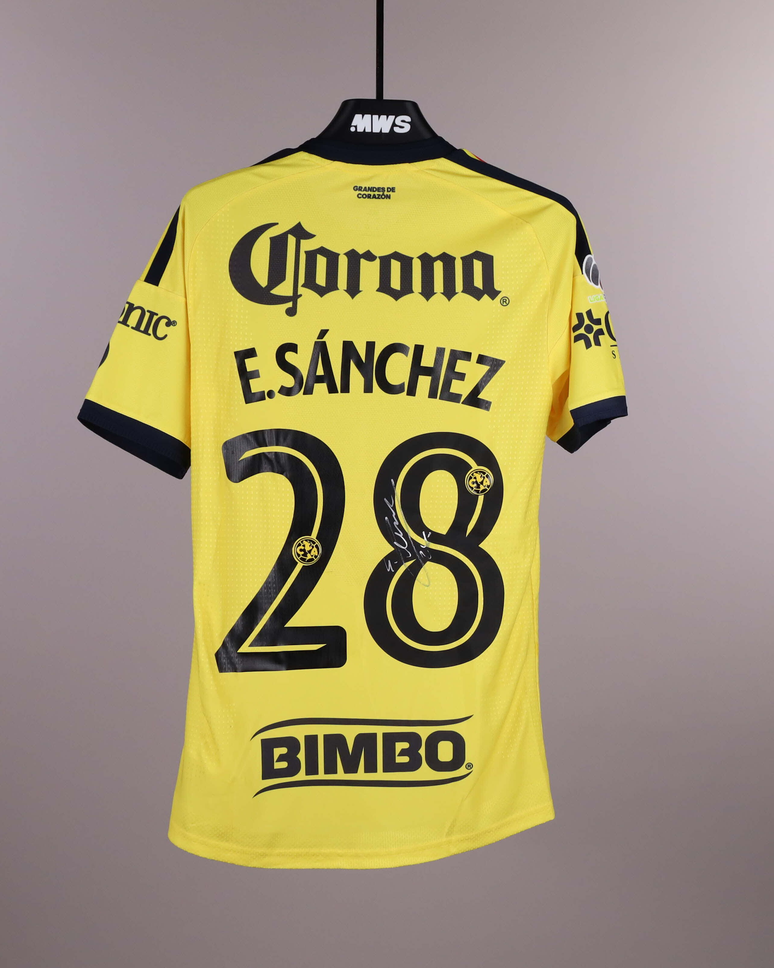 Erick Sánchez Club América jersey