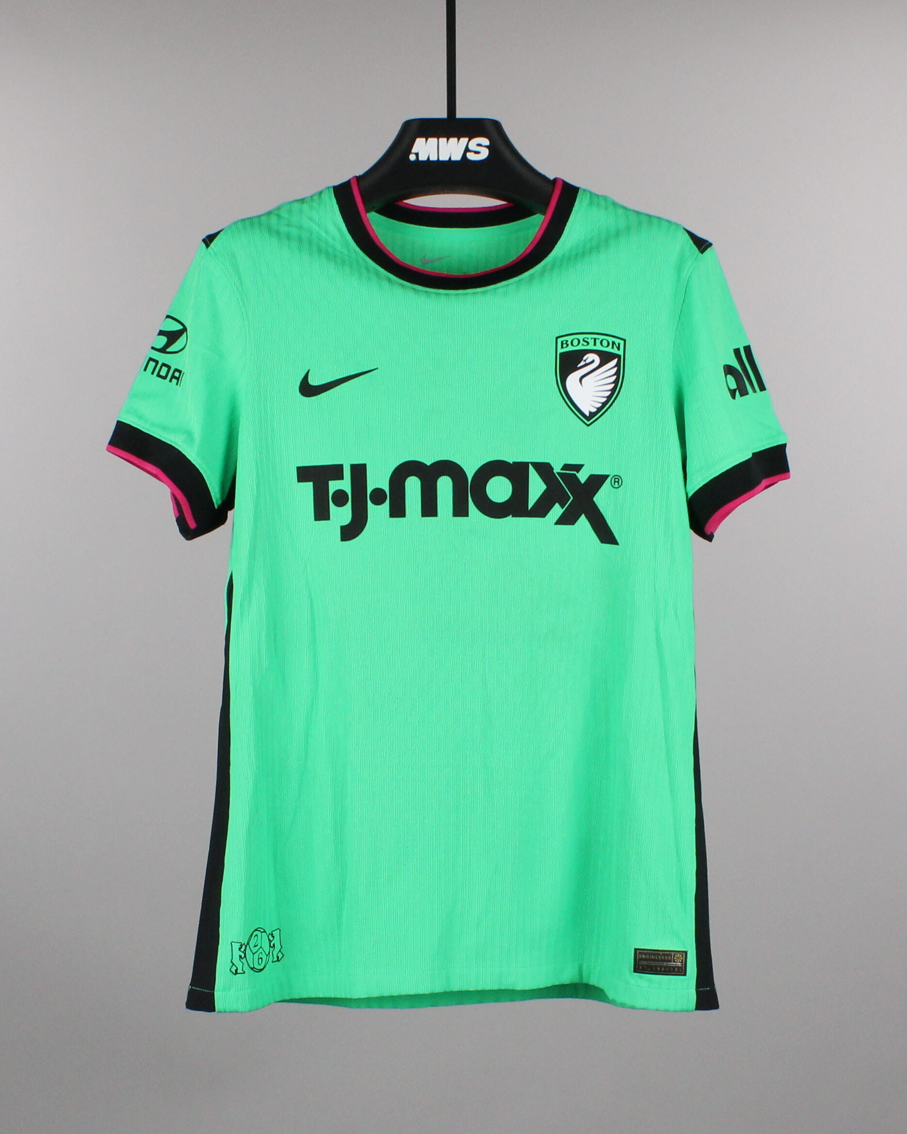 Bianca St-Georges Boston Legacy FC shirt