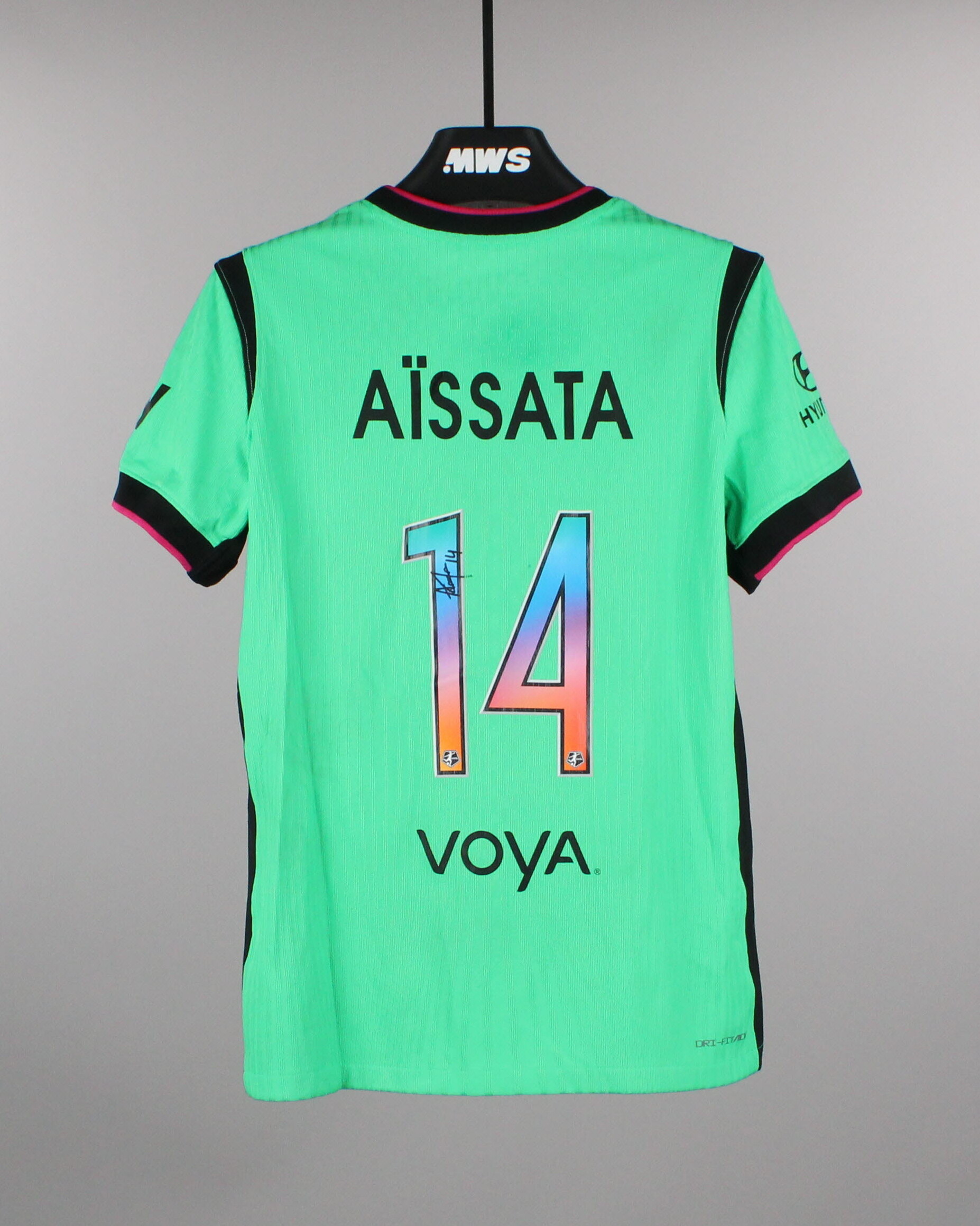 Aïssata Traoré Boston Legacy FC shirt