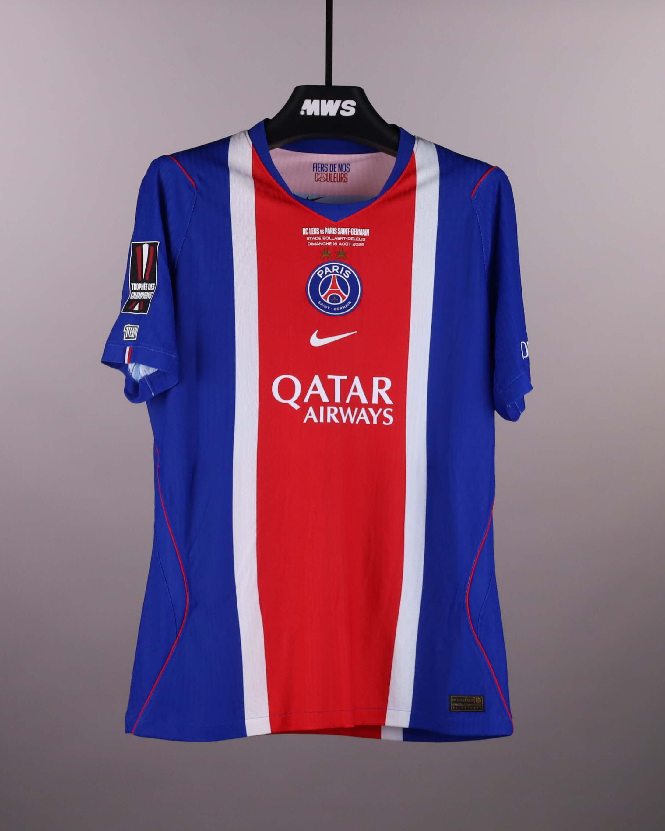 Vitinha Paris Saint-Germain shirt