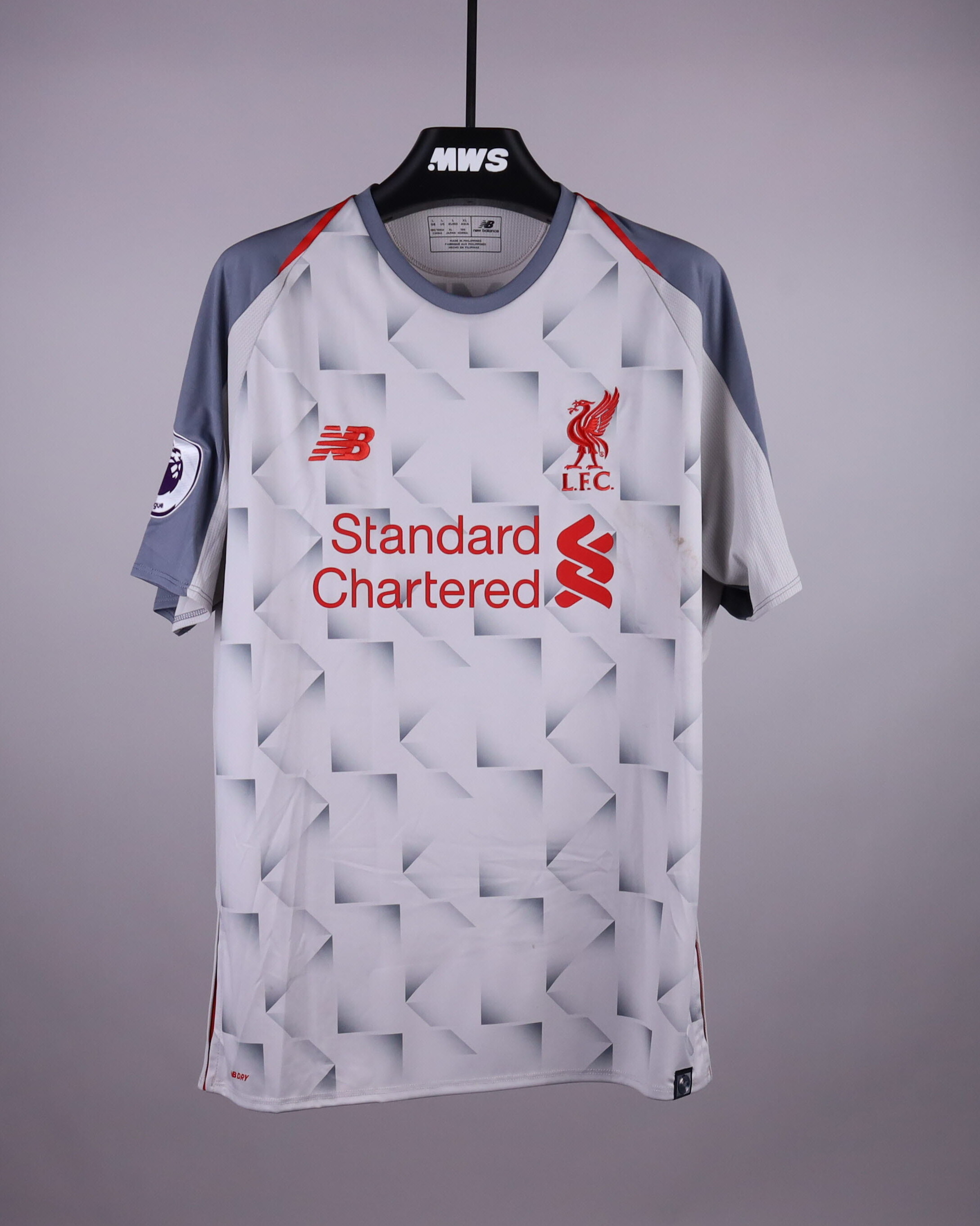 Roberto Firmino  Liverpool shirt