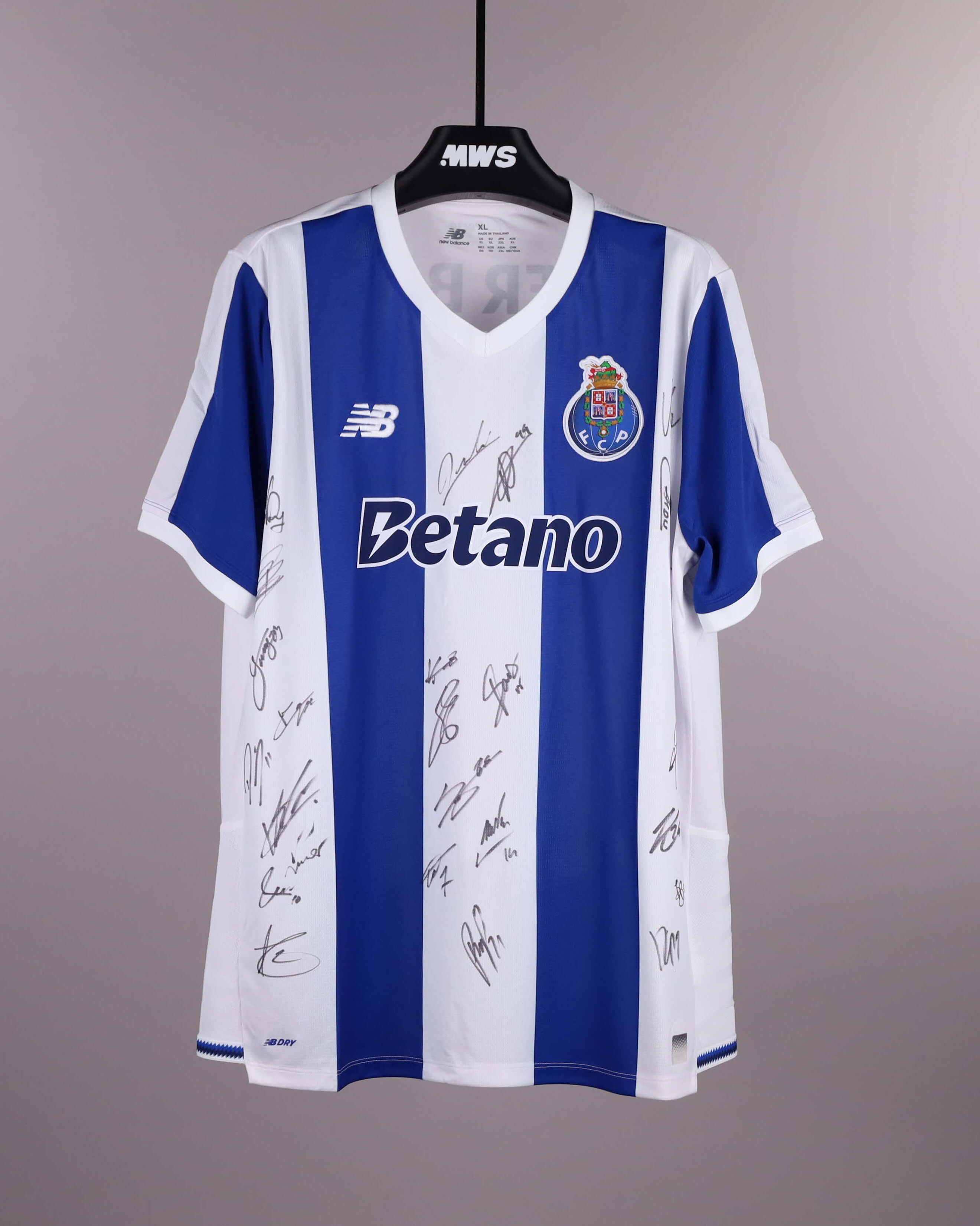 Squad Signed Shirt FC Porto shirt