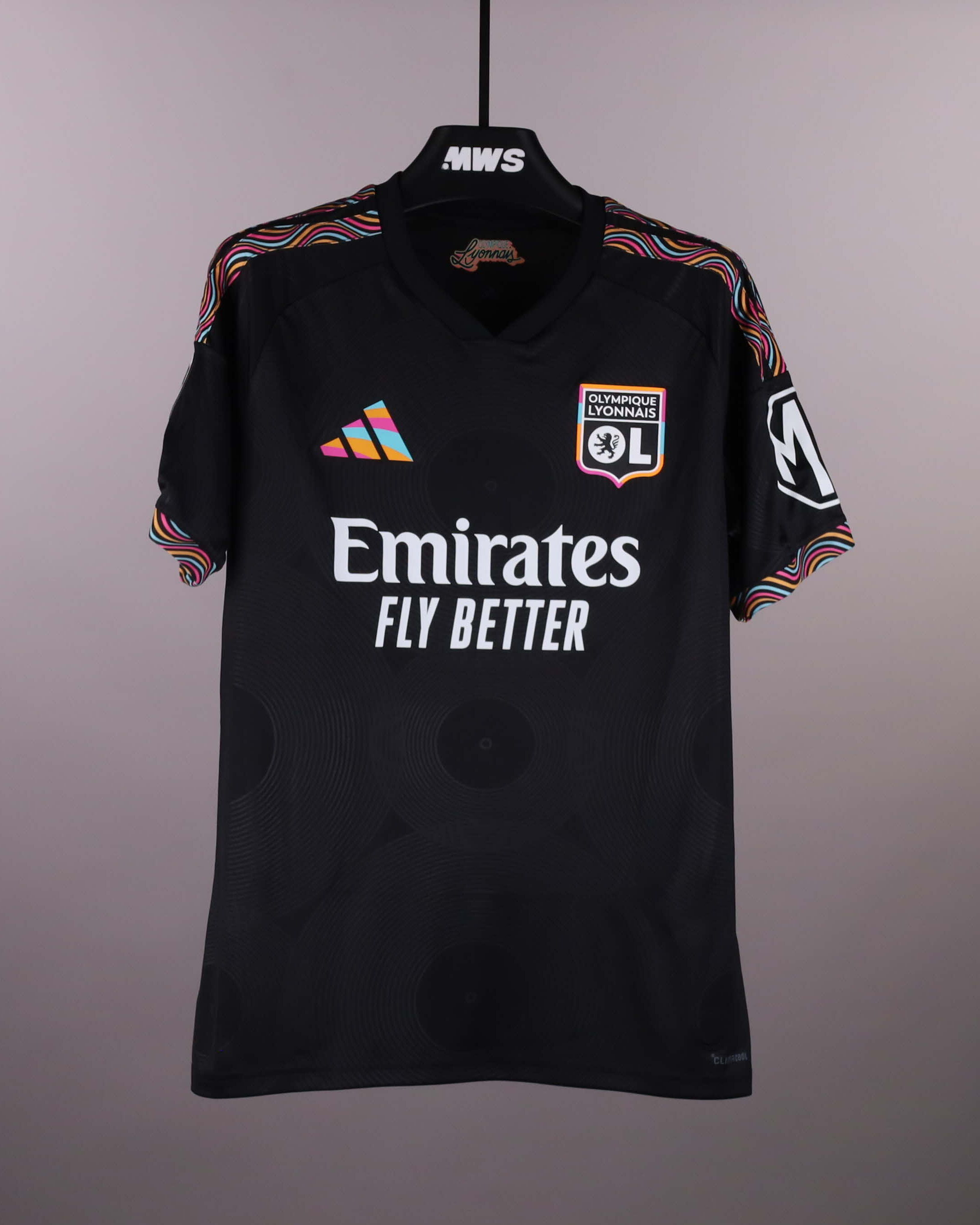 Clinton Mata Olympique Lyonnais shirt
