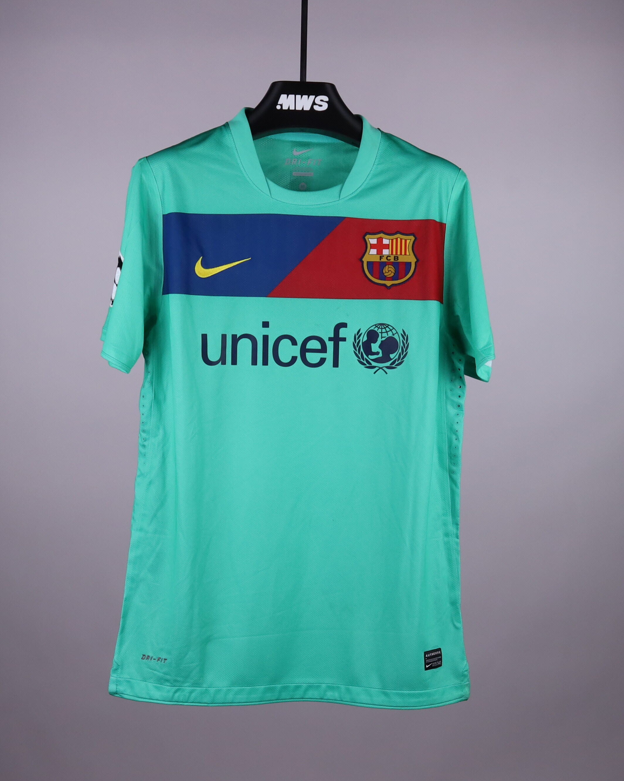 David Villa FC Barcelona shirt