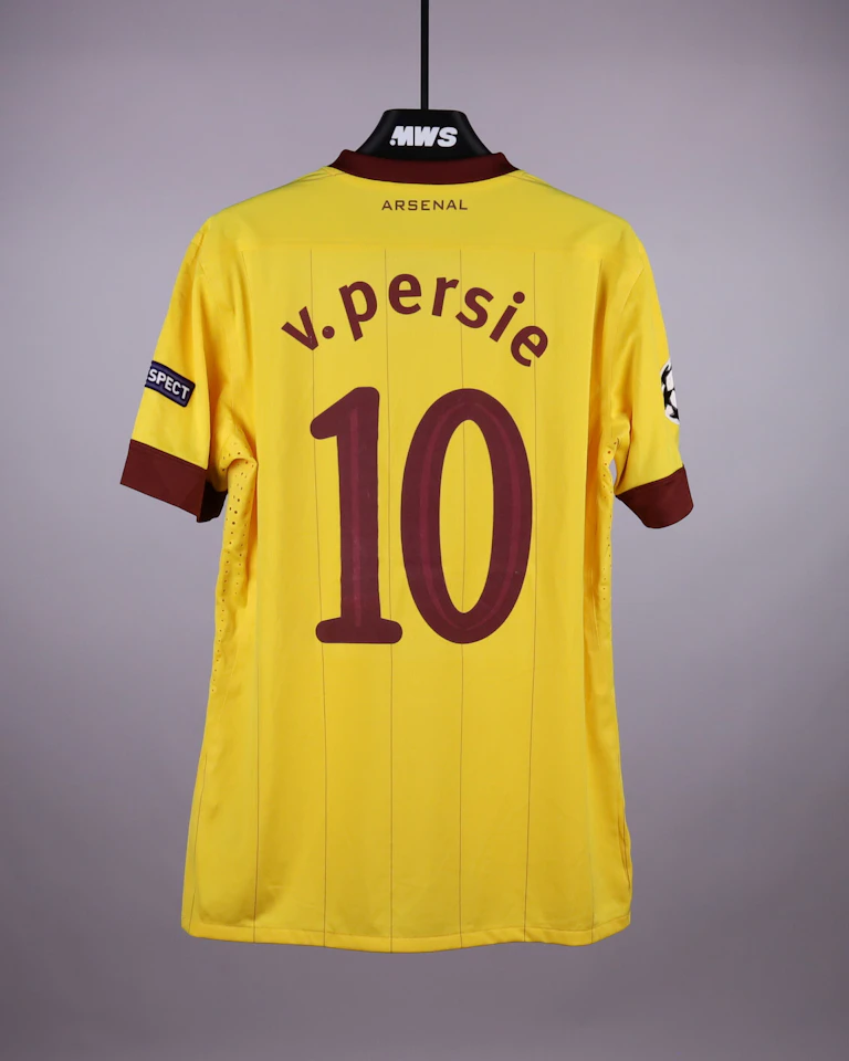 Robin van Persie Arsenal shirt