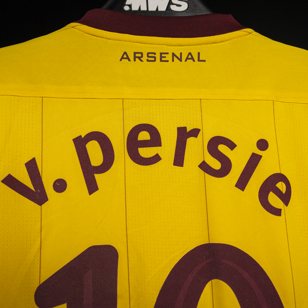 Robin van Persie Arsenal shirt