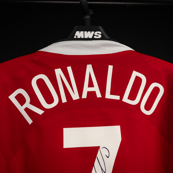 Cristiano Ronaldo Manchester United shirt