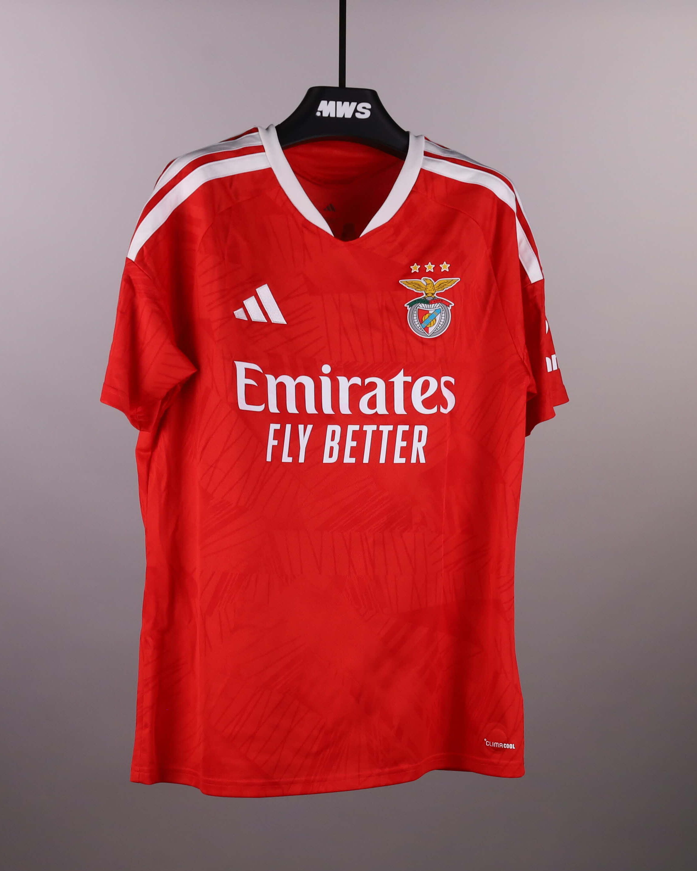 Alexander Bah SL Benfica jersey