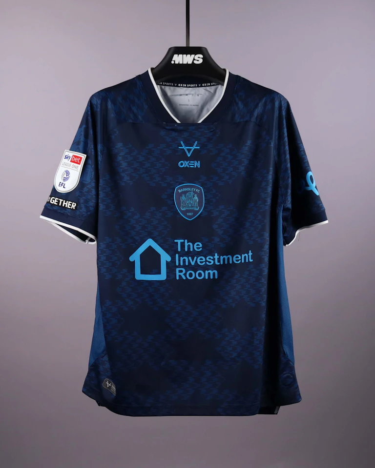 Amani Richards Barnsley jersey