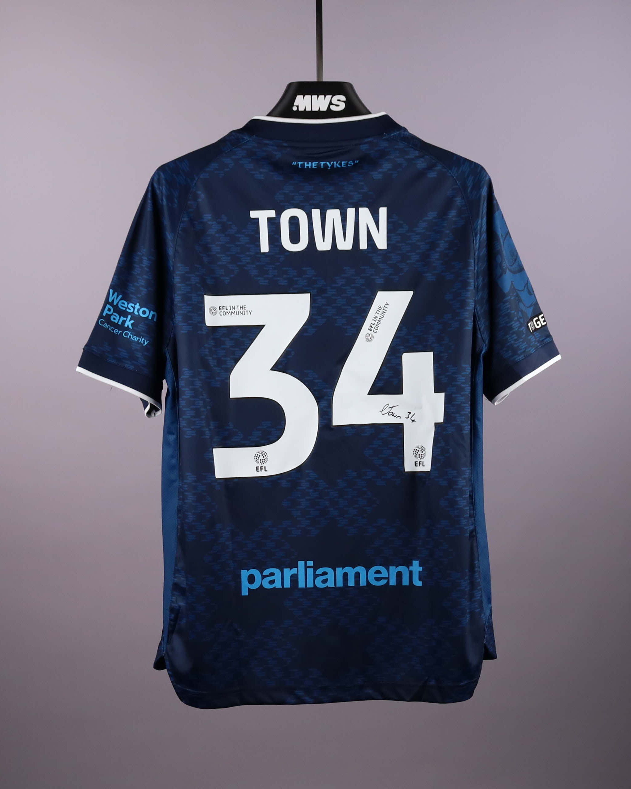 Noah Town Barnsley jersey