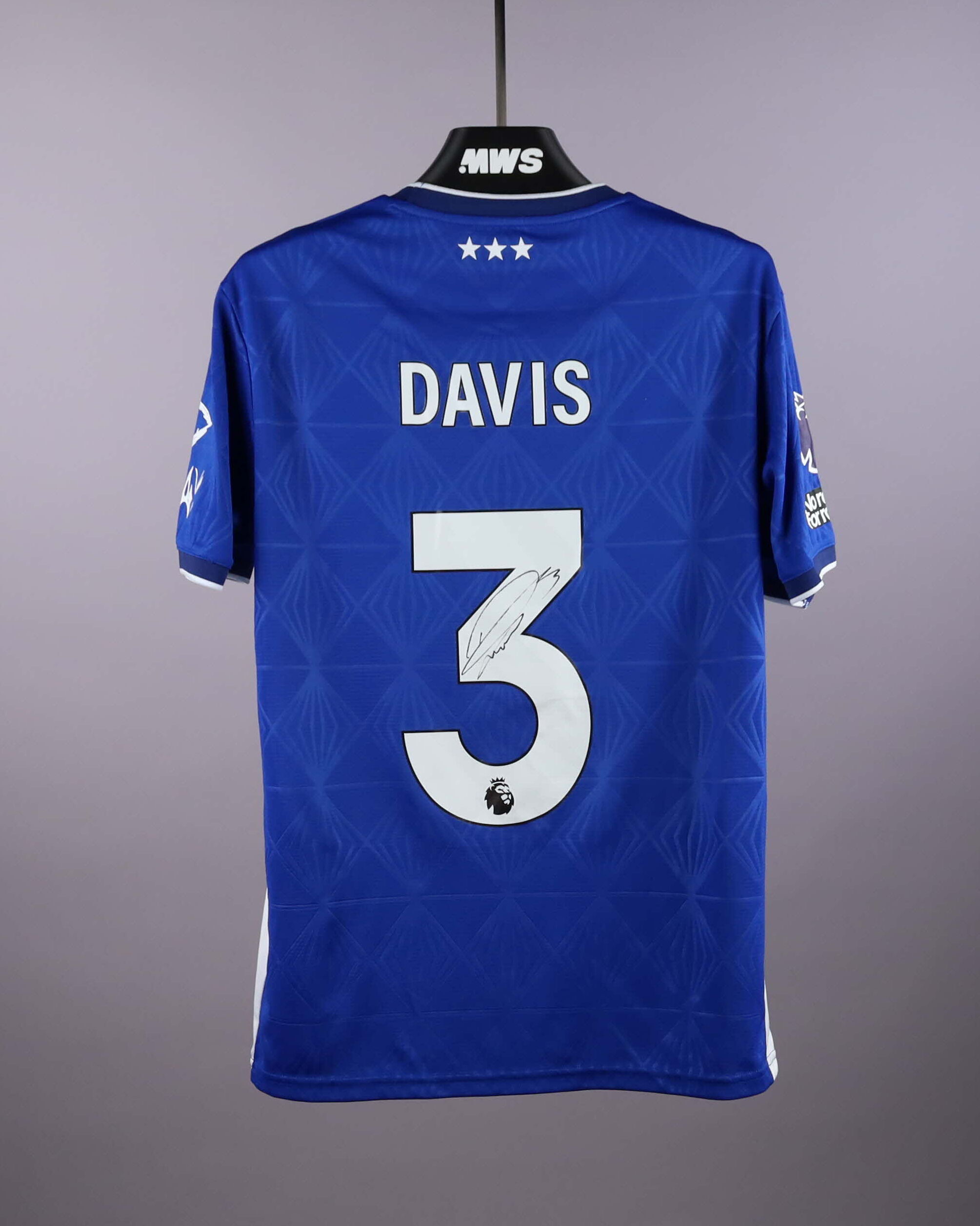 Leif Davis Ipswich Town jersey