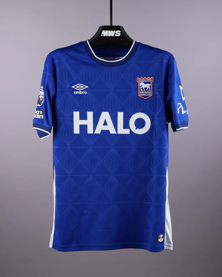 Leif Davis Ipswich Town jersey