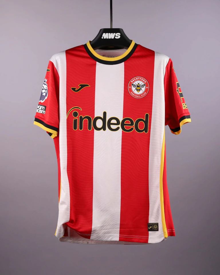 Mamadou Sangare Brentford shirt