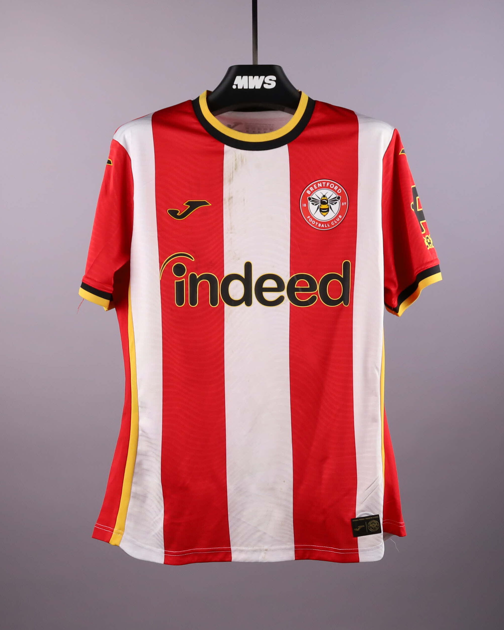 Michael Kayode Brentford shirt