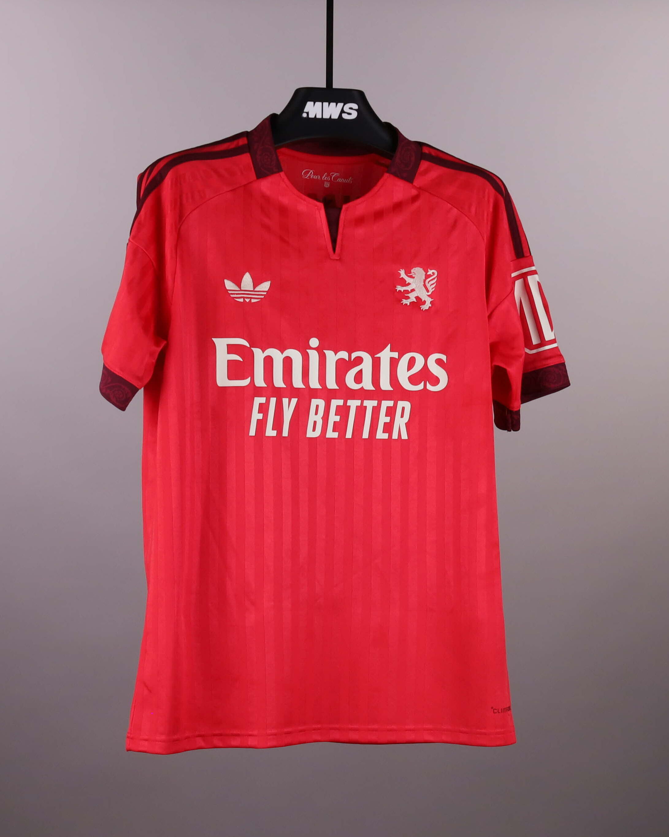 Clinton Mata Olympique Lyonnais shirt