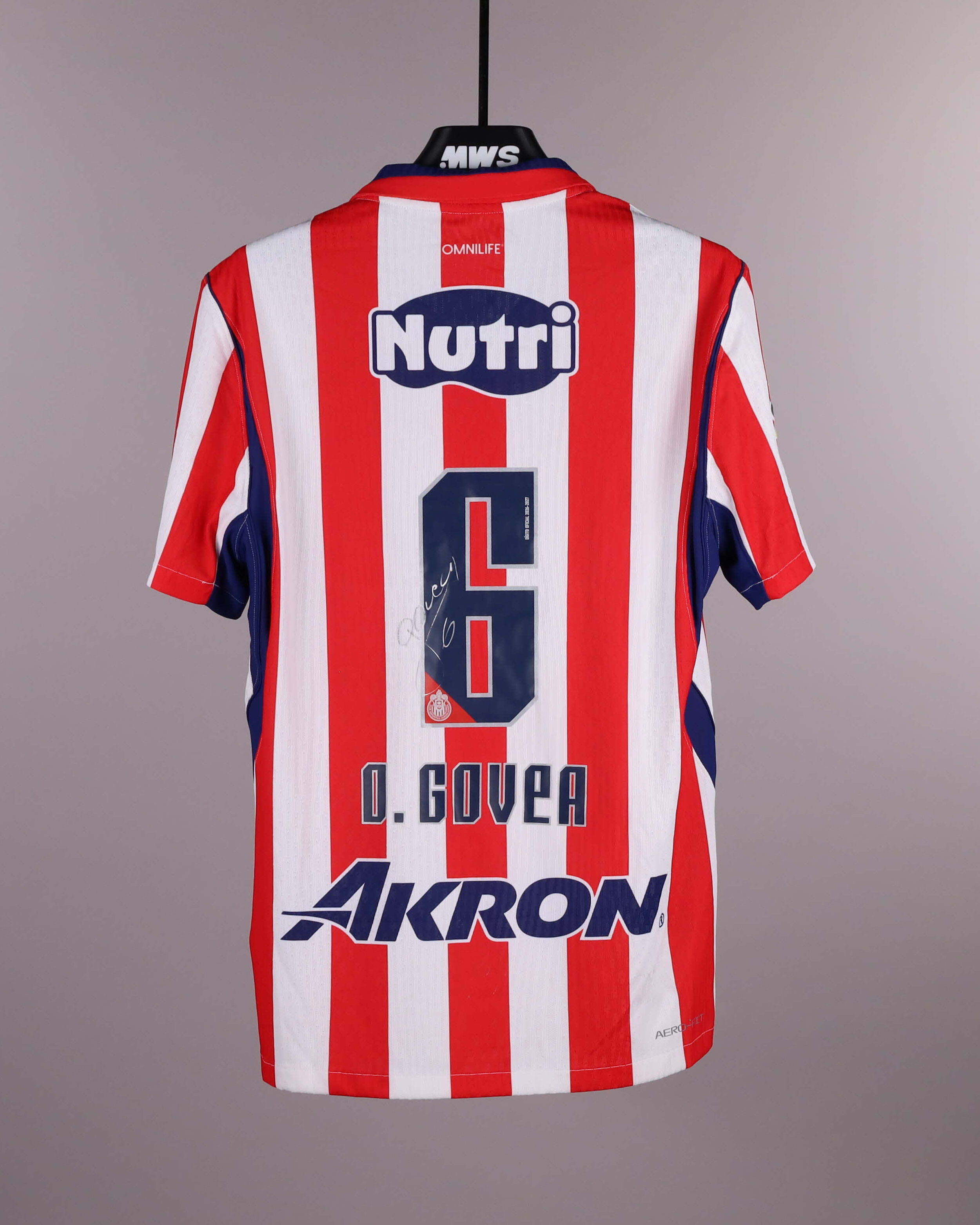 Omar Govea Chivas Guadalajara jersey