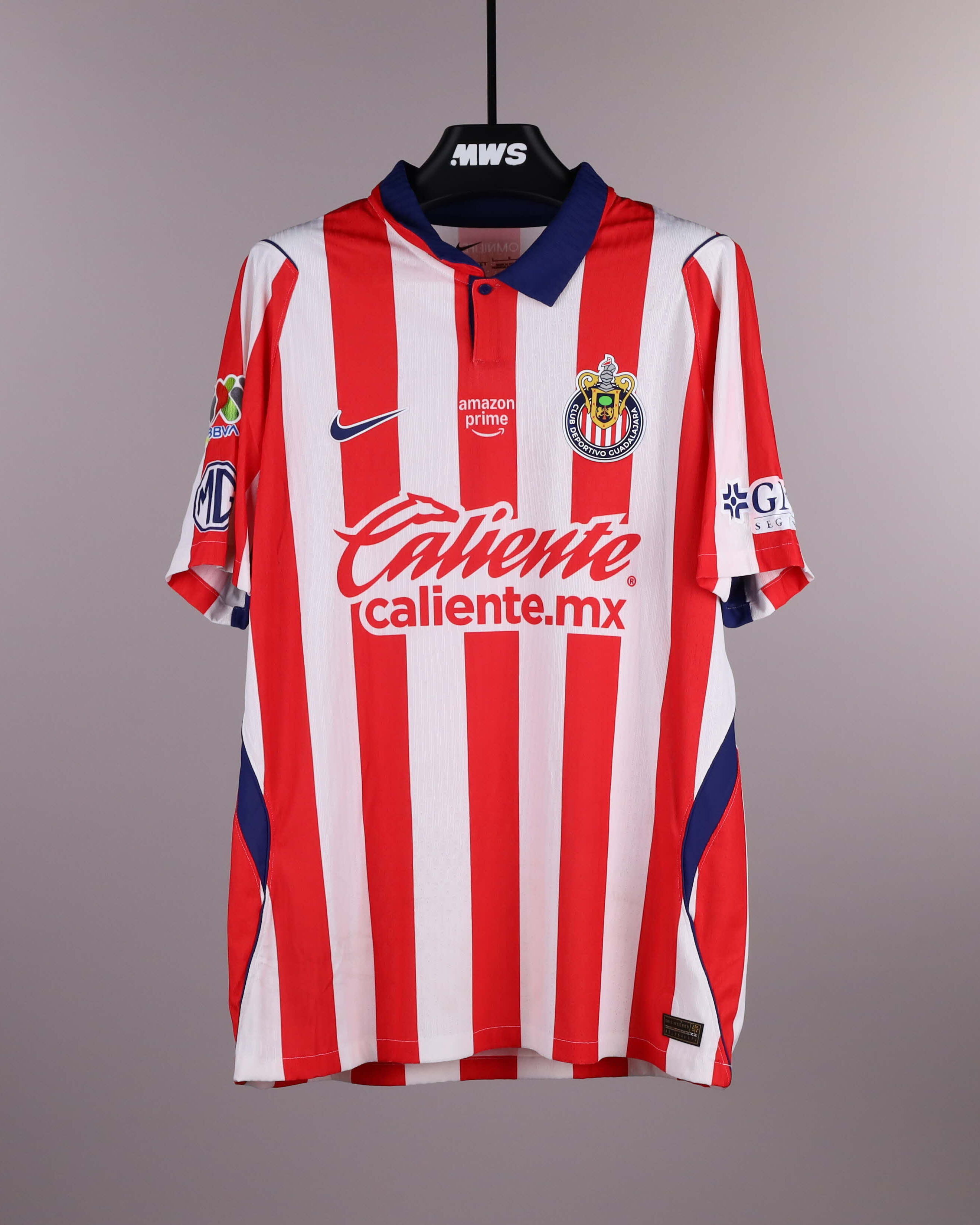 Fernando González Pineda Chivas Guadalajara jersey