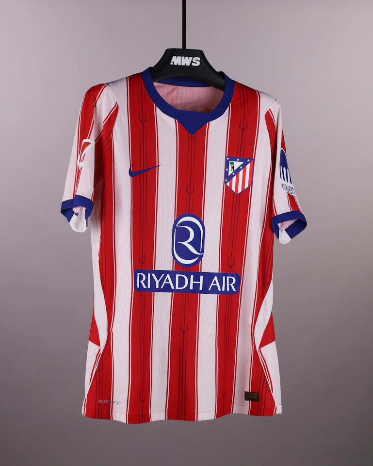 Kang-In Lee 이강인 Atlético de Madrid shirt